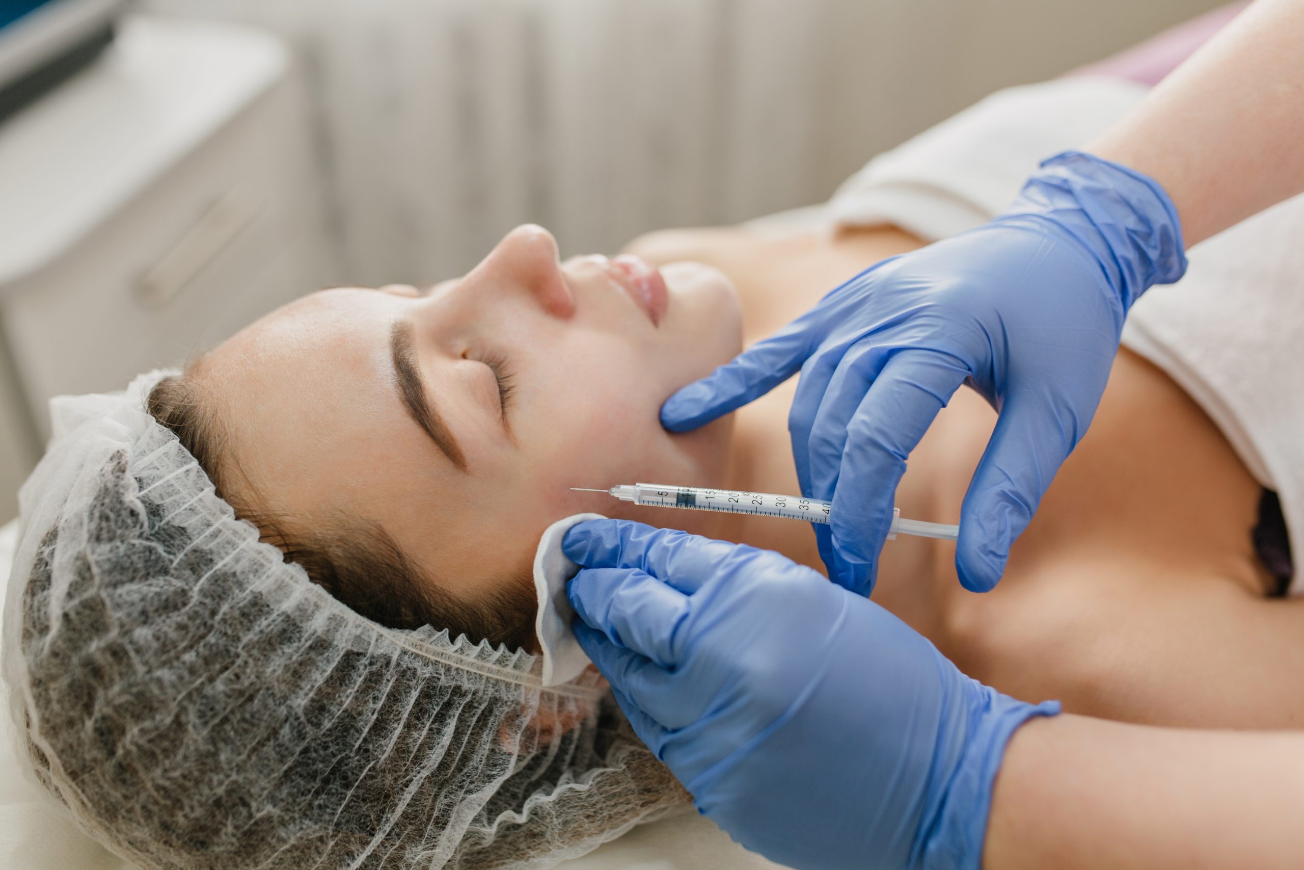 Botox vs Fillers Quick Comparison to Pick the Right One